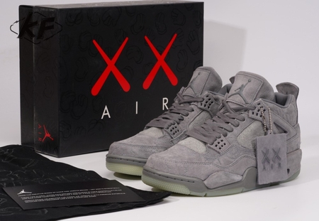 Kaws x Air Jordan 4 Retro SIZE:40-50.5