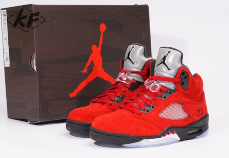 Air Jordan 5 "Raging Bull" size 40.5-47.5