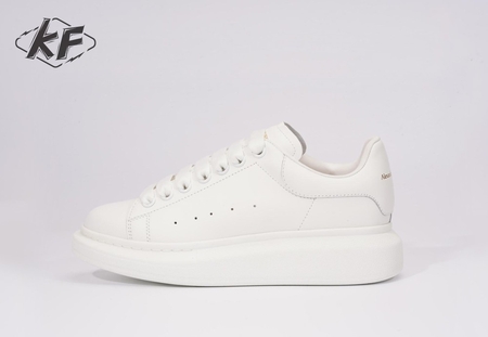 Alexander McQueen Oversized All white SIZE: 35-45