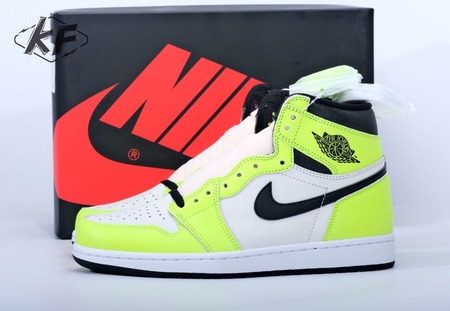 Air Jordan 1 High OG Volt Size 40-47.5